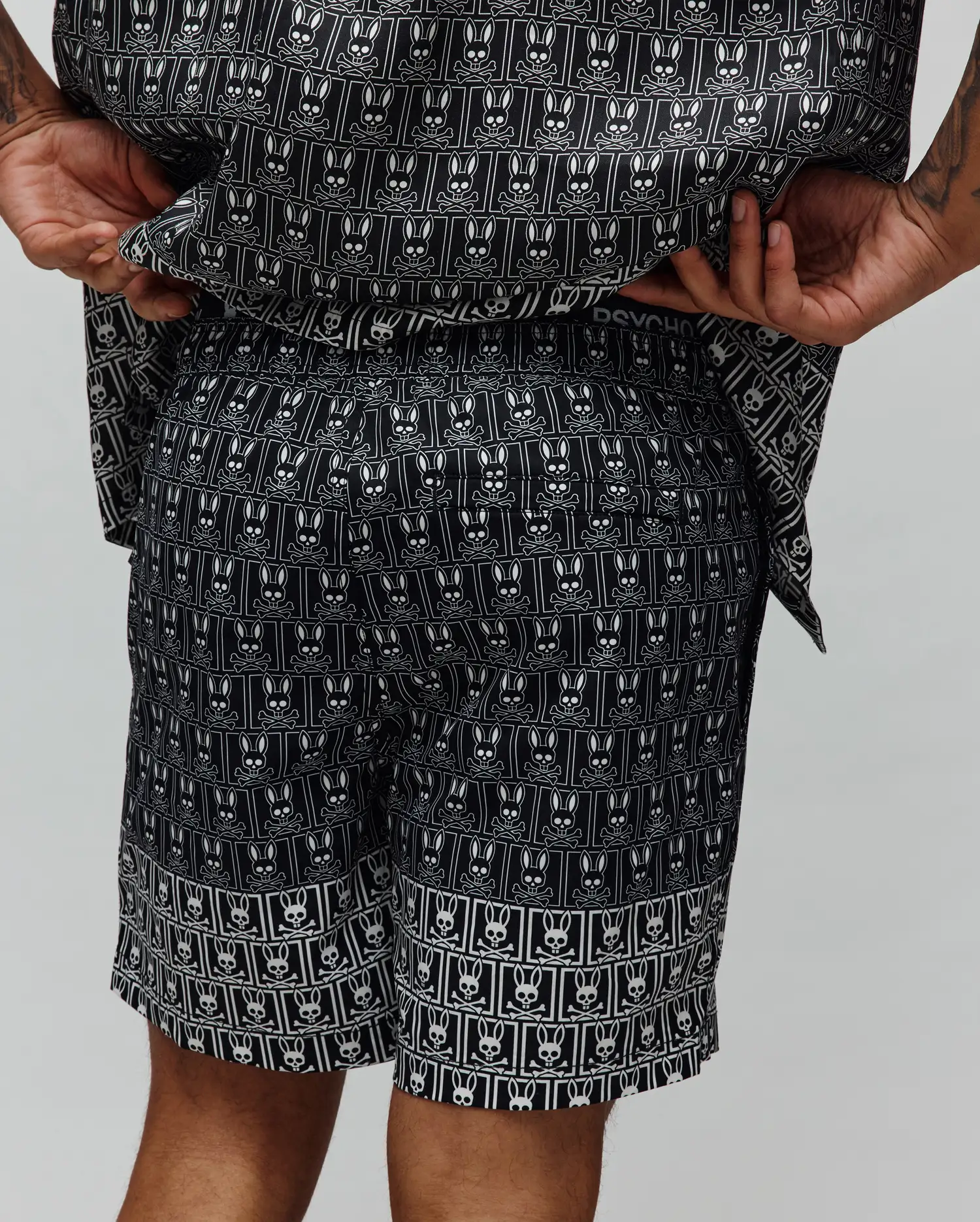 MENS KEON ALL OVER BUNNY SWIM TRUNK - MB1000099 - Image 3